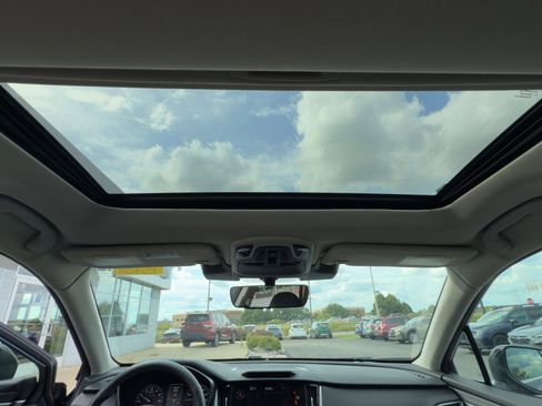 Used 2023 Subaru Outback Limited image 22