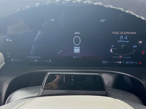 New 2026 Lincoln Aviator Reserve RWD image 13
