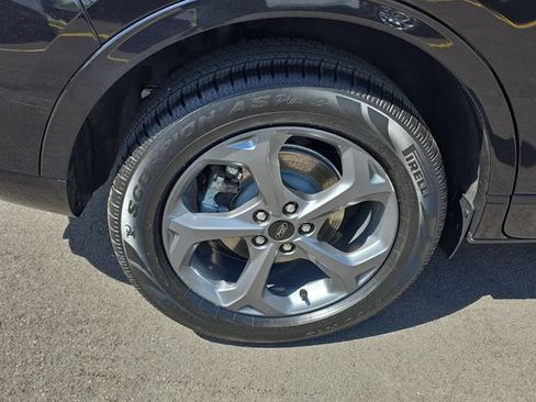 Used 2024 Ford Escape ST-Line w/ Tech Pack #1 AWD/4WD image 5