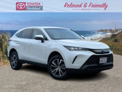 Used 2021 Toyota Venza LE w/ Carpet Mat Package (TMS)