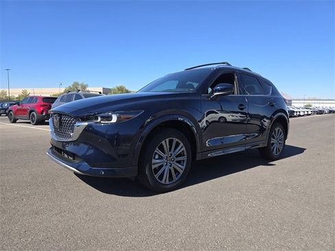 New 2025 MAZDA CX-5 Signature image 2