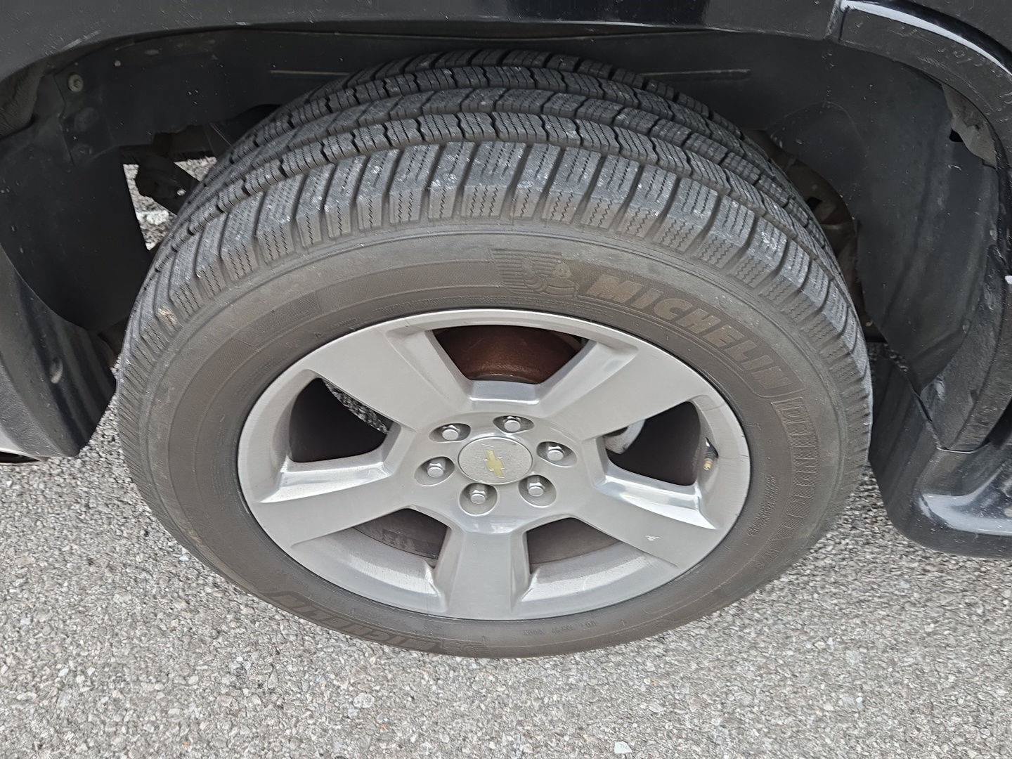 Used 2002 GMC Yukon Denali AWD/4WD image 10