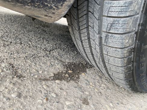 Used 2020 Mercedes-Benz S 560 4MATIC Sedan w/ Premium Package image 32