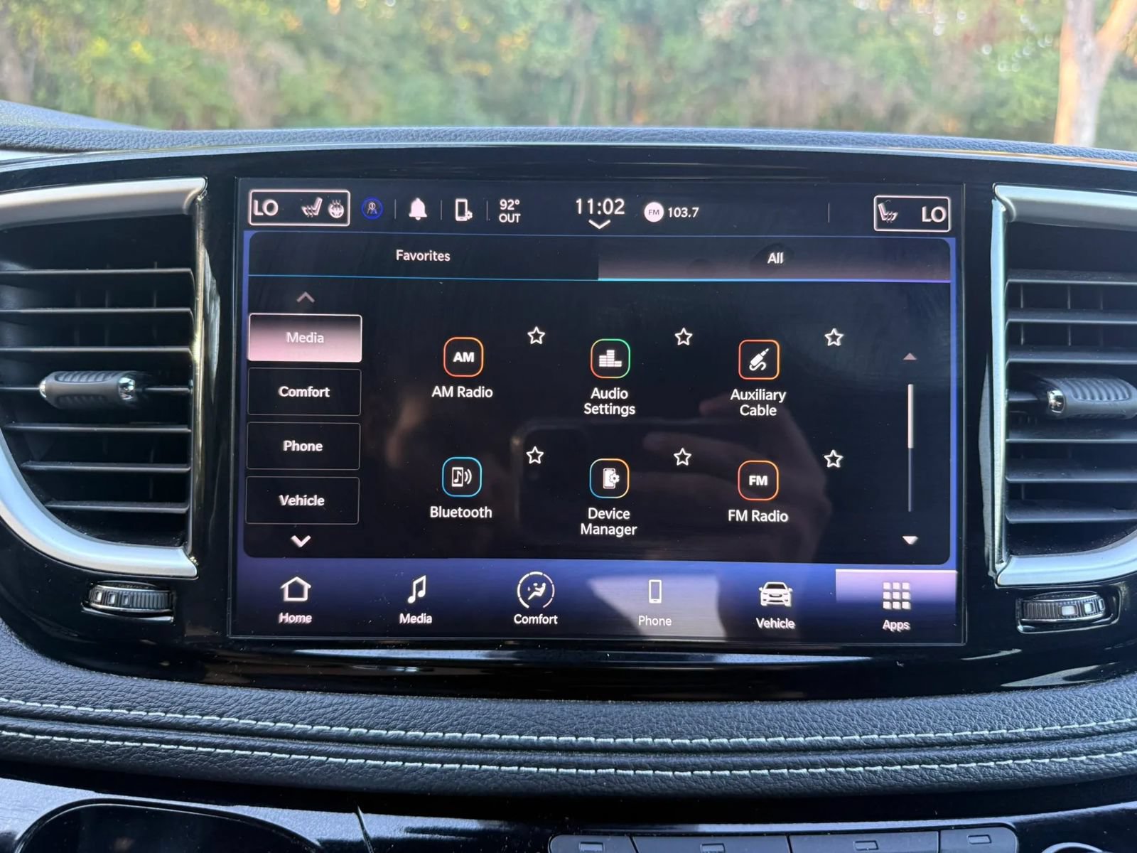 Used 2024 Chrysler Pacifica Touring FWD image 45
