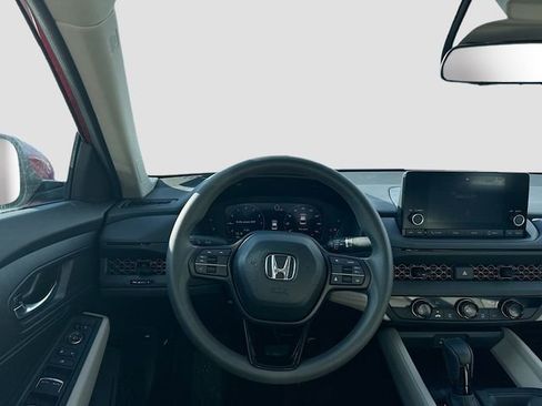 Certified 2025 Honda Accord LX image 19