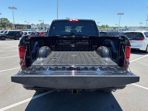 New 2026 RAM 2500 Big Horn AWD/4WD image 6