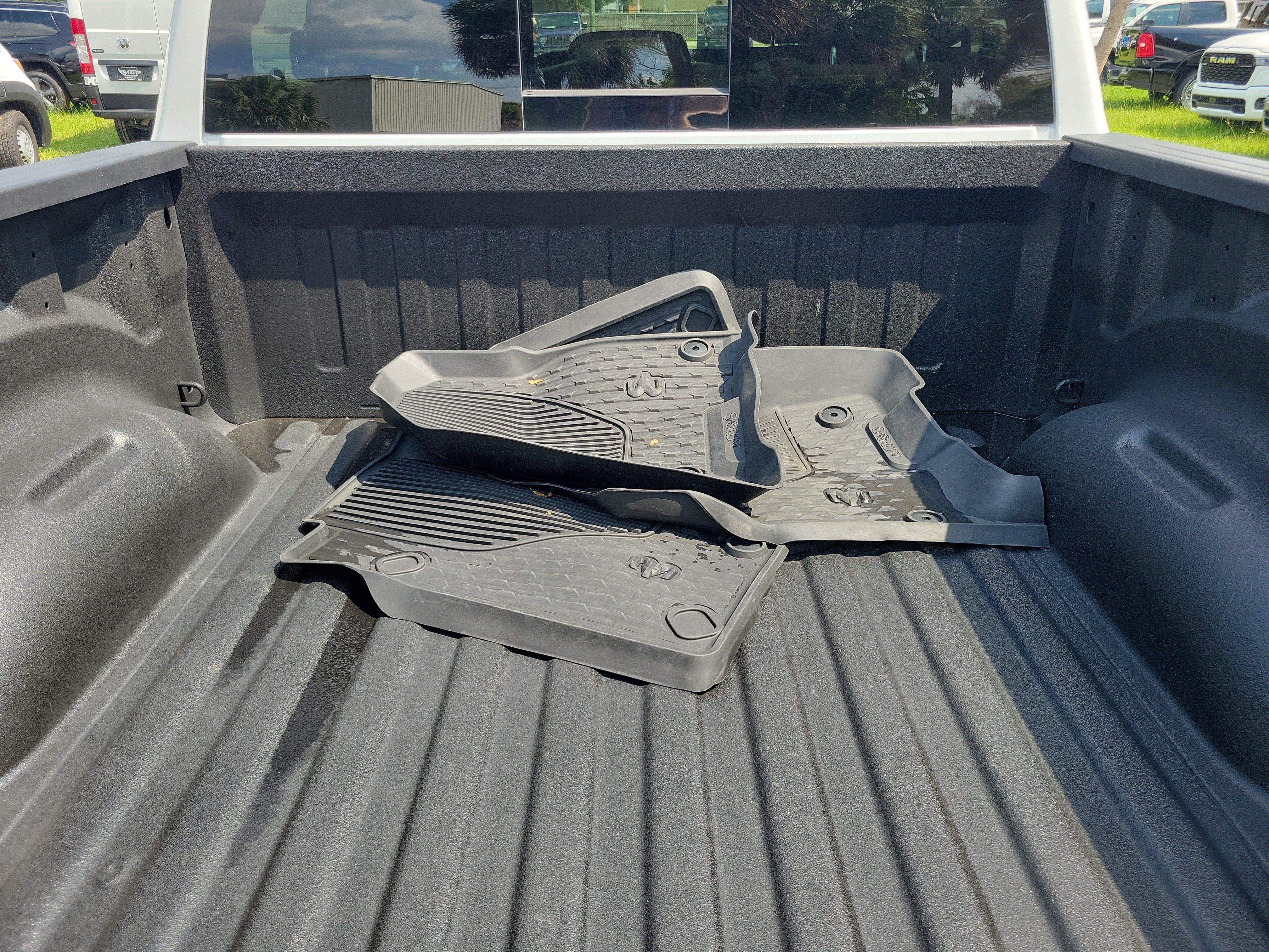 Used 2023 RAM 1500 Big Horn AWD/4WD image 7