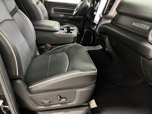 Used 2026 RAM 2500 Laramie AWD/4WD image 57