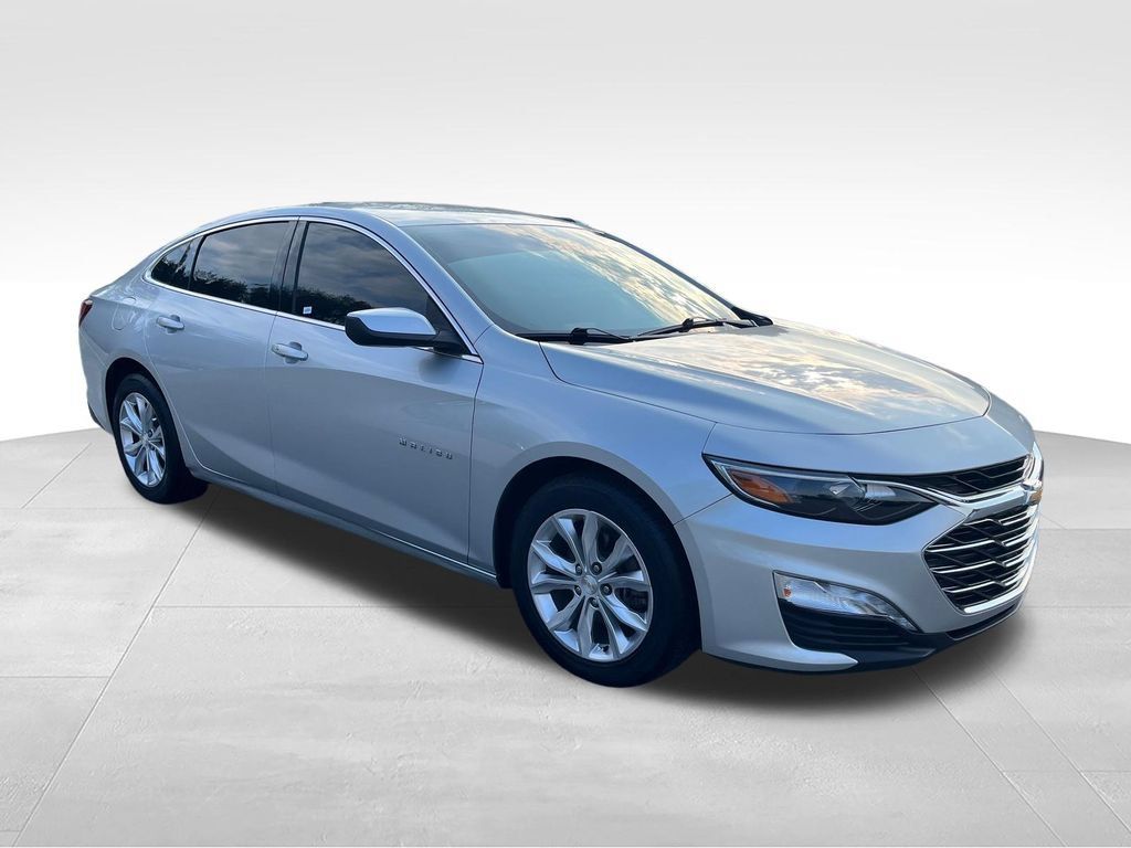 Used 2022 Chevrolet Malibu LT FWD image 7