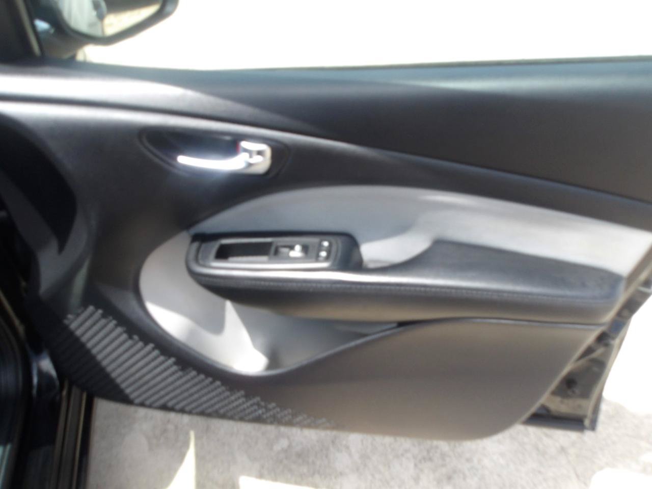 Used 2014 Dodge Dart SXT w/ Rallye Appearance Group FWD image 9
