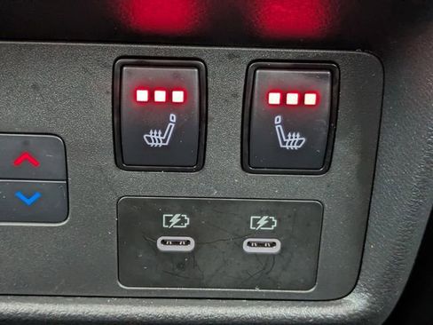 Used 2024 Nissan Rogue Platinum w/ Platinum Premium Package image 22