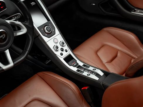 Used 2014 McLaren MP4-12C Spider RWD image 15