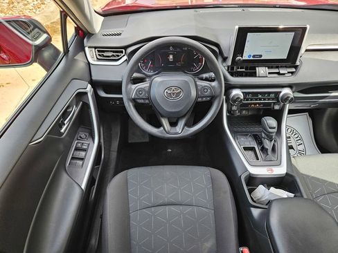 Certified 2025 Toyota RAV4 XLE FWD image 14