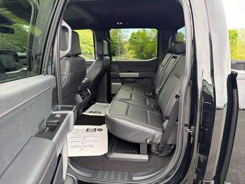 Used 2025 Ford F150 Lariat w/ Equipment Group 501A Mid AWD/4WD image 15