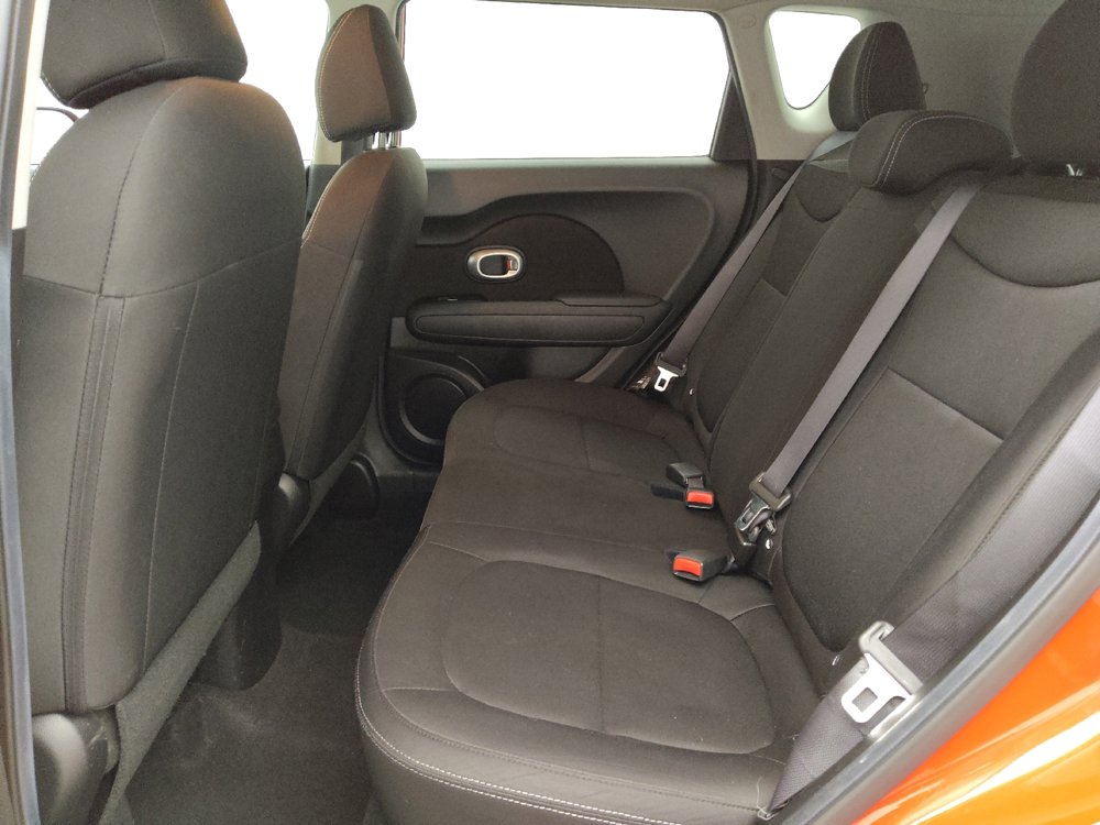 Used 2019 Kia Soul FWD image 18