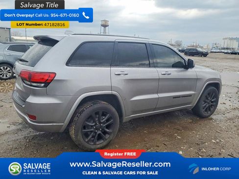 Used 2020 Jeep Grand Cherokee Altitude AWD/4WD image 4