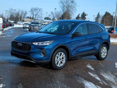 Certified 2023 Ford Escape Active image 4