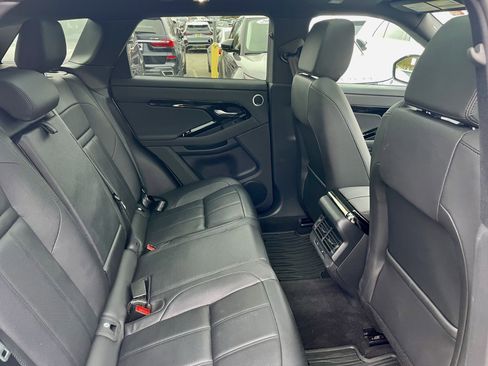 Certified 2025 Land Rover Range Rover Evoque S image 31