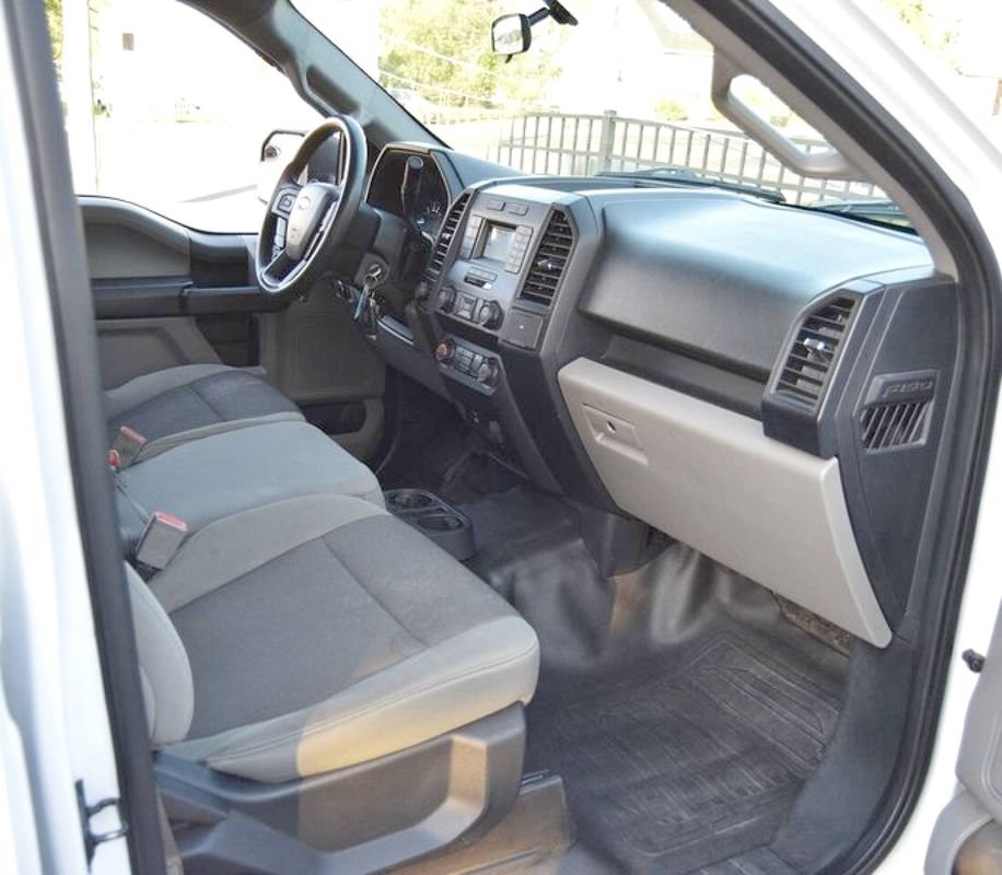 Used 2019 Ford F150 XL w/ Equipment Group 101A Mid AWD/4WD image 24