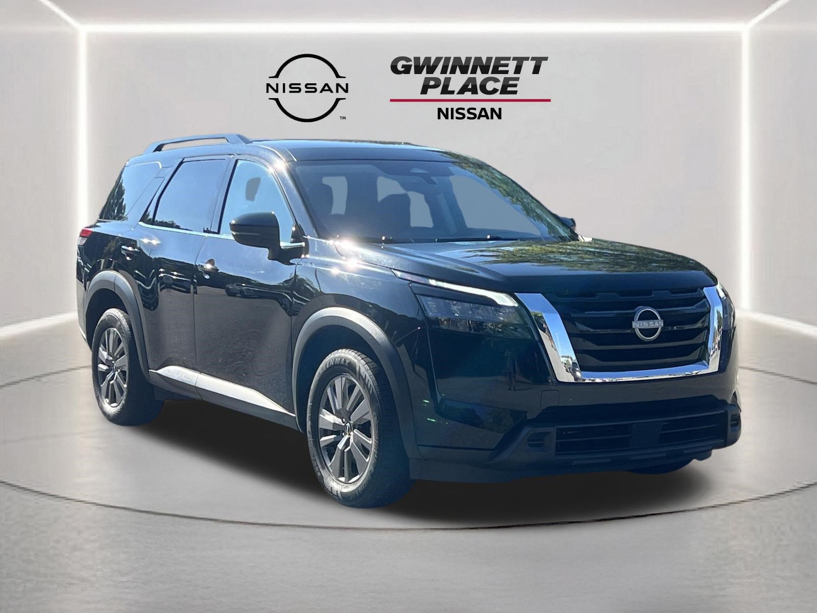 Used 2024 Nissan Pathfinder SV FWD image 27