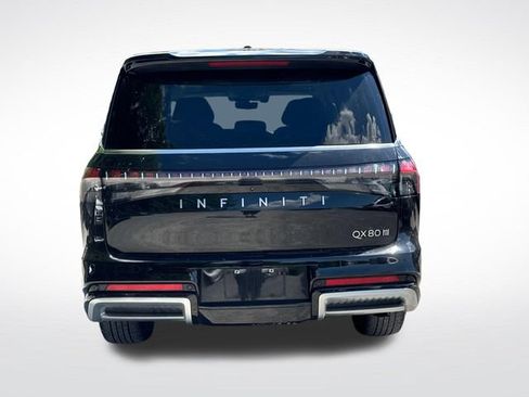 Used 2025 INFINITI QX80 Sensory AWD/4WD image 4