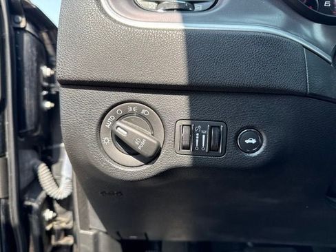 Used 2022 Dodge Charger GT AWD/4WD image 21