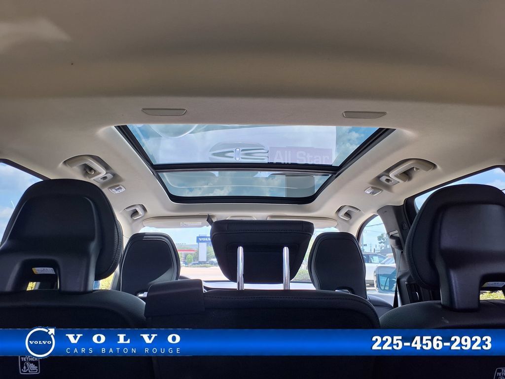 Certified 2024 Volvo XC90 B5 Plus w/ Protection Package Premier AWD/4WD image 31
