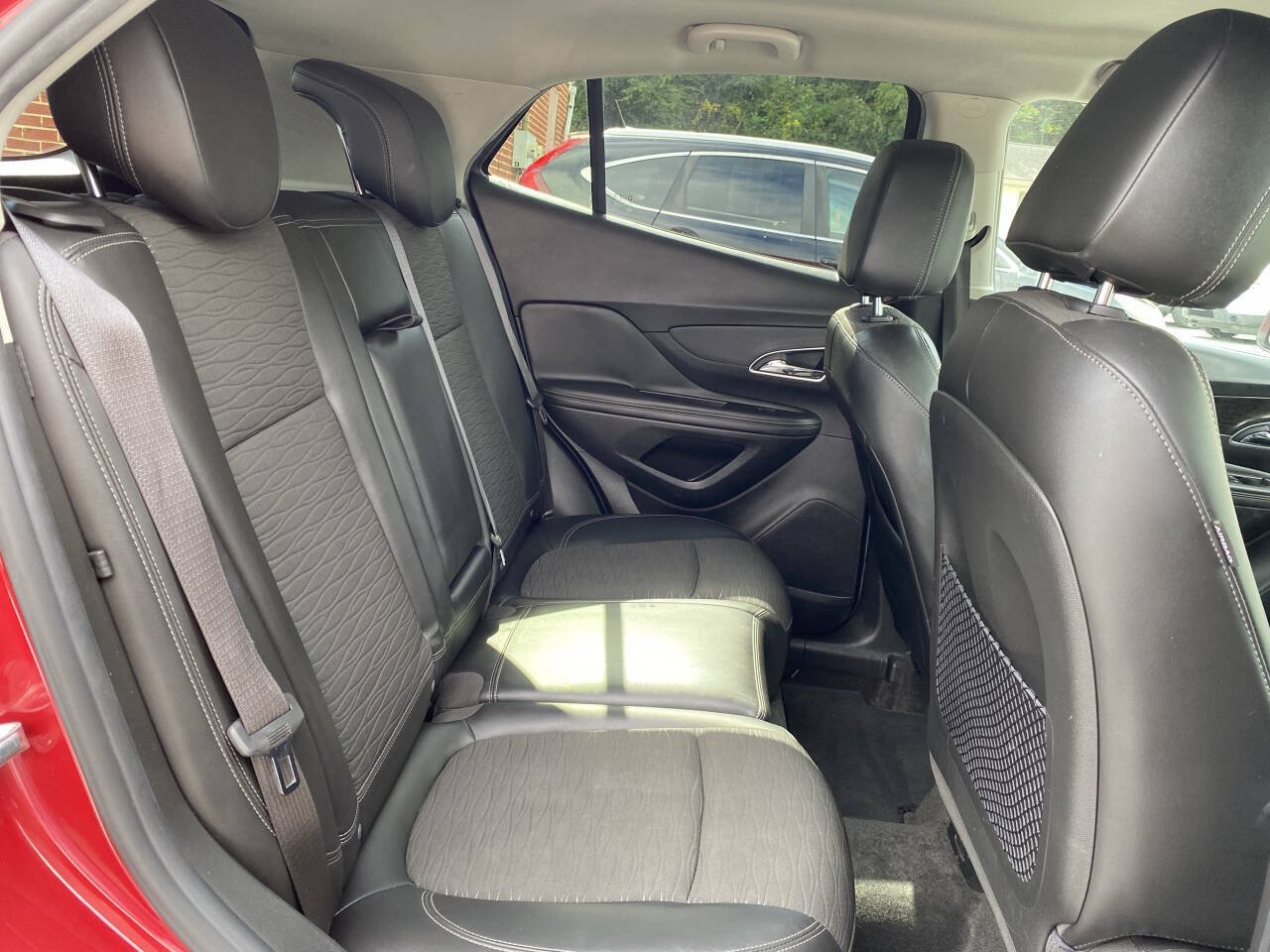 Used 2016 Buick Encore FWD image 21