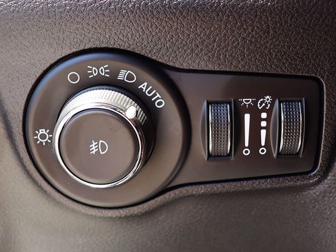 Used 2024 Jeep Compass Limited AWD/4WD image 41