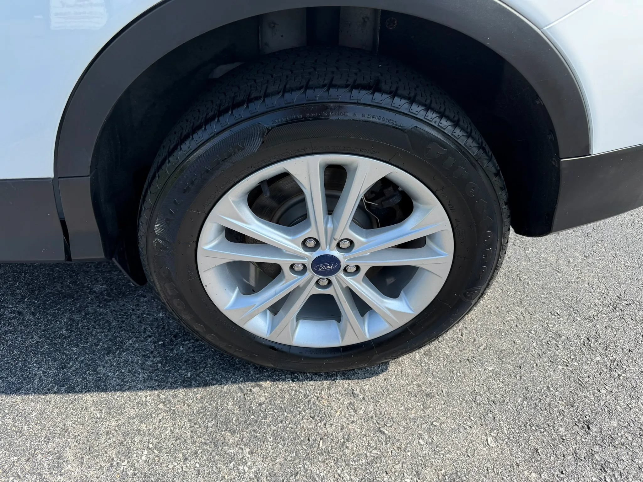 Used 2018 Ford Escape SE AWD/4WD image 41
