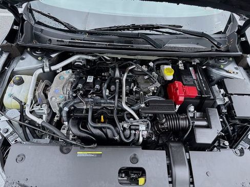 Used 2025 Nissan Sentra SV FWD image 22
