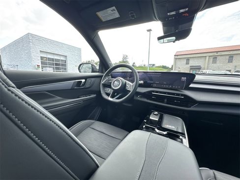 New 2026 Buick Enclave Sport Touring w/ Power Package image 15