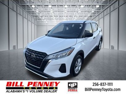 Used 2025 Nissan Kicks Play S