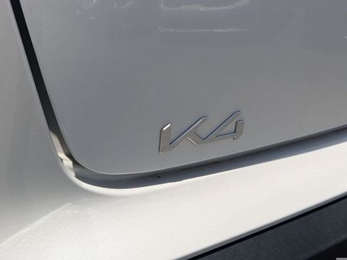 New 2026 Kia K4 EX FWD image 13