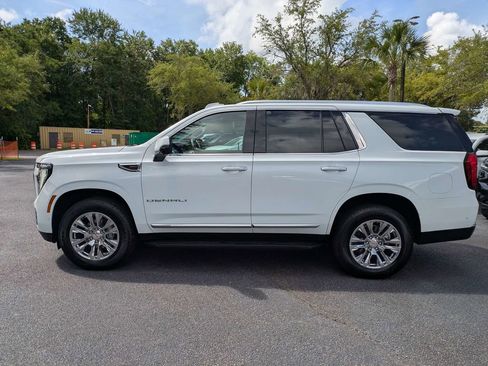 Used 2025 GMC Yukon Denali RWD image 6