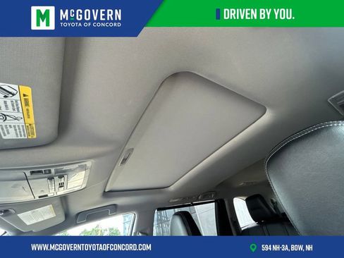 Used 2018 Toyota Highlander SE AWD/4WD image 27