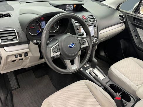 Used 2018 Subaru Forester 2.5i Premium AWD/4WD image 3