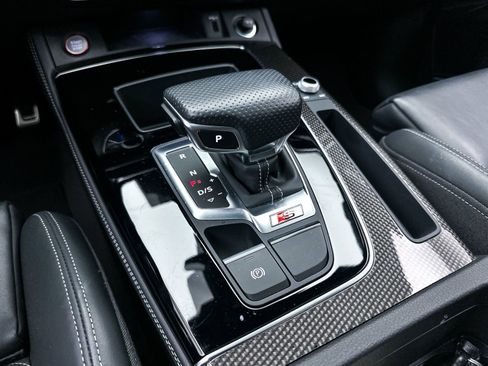Used 2022 Audi SQ5 Premium Plus AWD/4WD image 25
