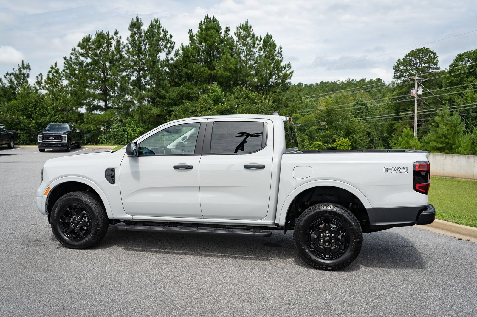 New 2026 Ford Ranger XLT w/ Equipment Group 301A High AWD/4WD image 7