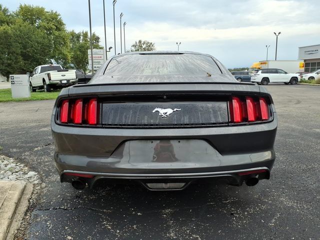 Used 2017 Ford Mustang Coupe RWD image 6