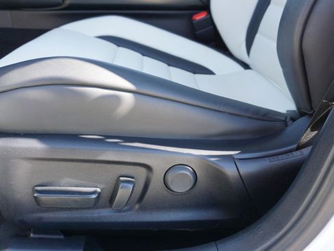 Certified 2023 Lexus IS 350 F Sport image 25