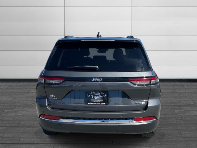 Used 2023 Jeep Grand Cherokee Limited RWD image 5