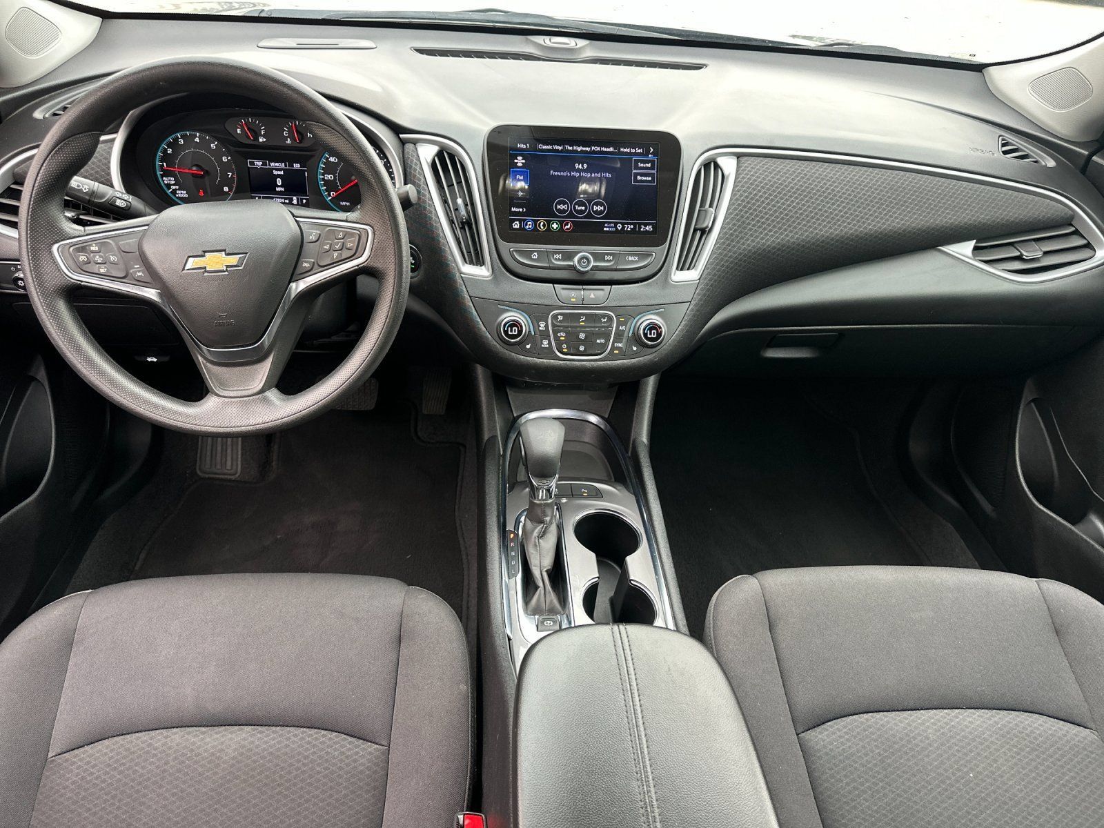 Used 2025 Chevrolet Malibu LT FWD image 14