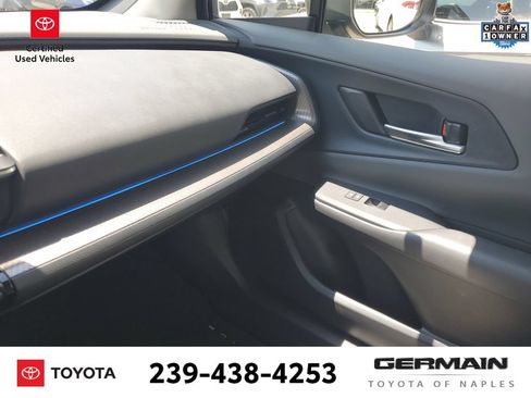 Certified 2024 Toyota Prius XLE FWD image 35