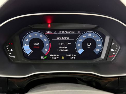 Used 2022 Audi Q3 2.0T Premium w/ Convenience Package image 22