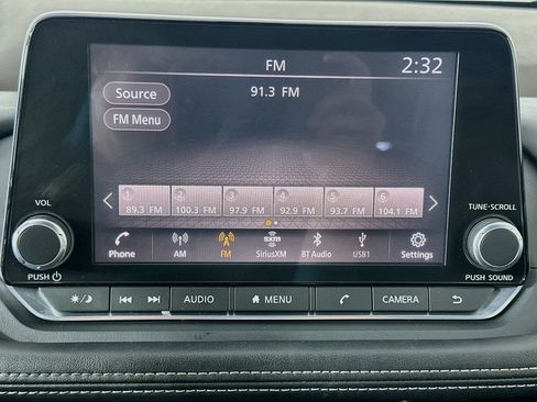 Used 2021 Nissan Rogue SV w/ Premium Package FWD image 21