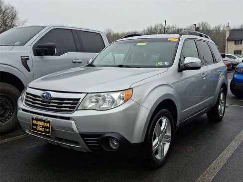 Used 2009 Subaru Forester 2.5X Limited image 3