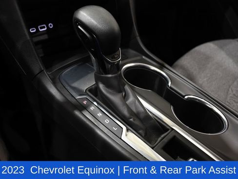 Used 2023 Chevrolet Equinox LT image 25