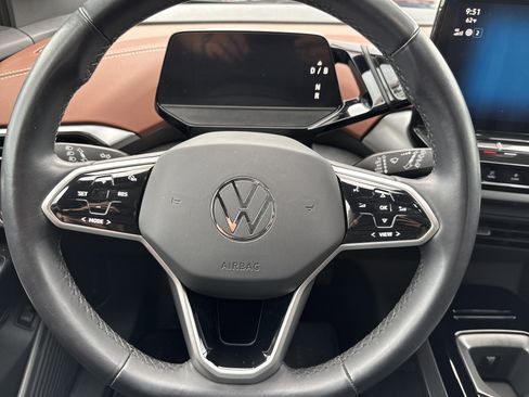 Used 2022 Volkswagen ID.4 Pro S image 13