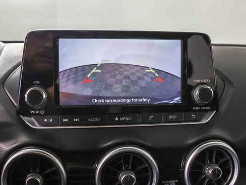 Used 2020 Nissan Sentra S image 8